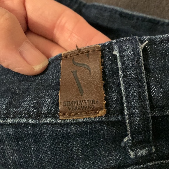 VGUC Simply Vera Wang capri’s - Picture 7 of 11